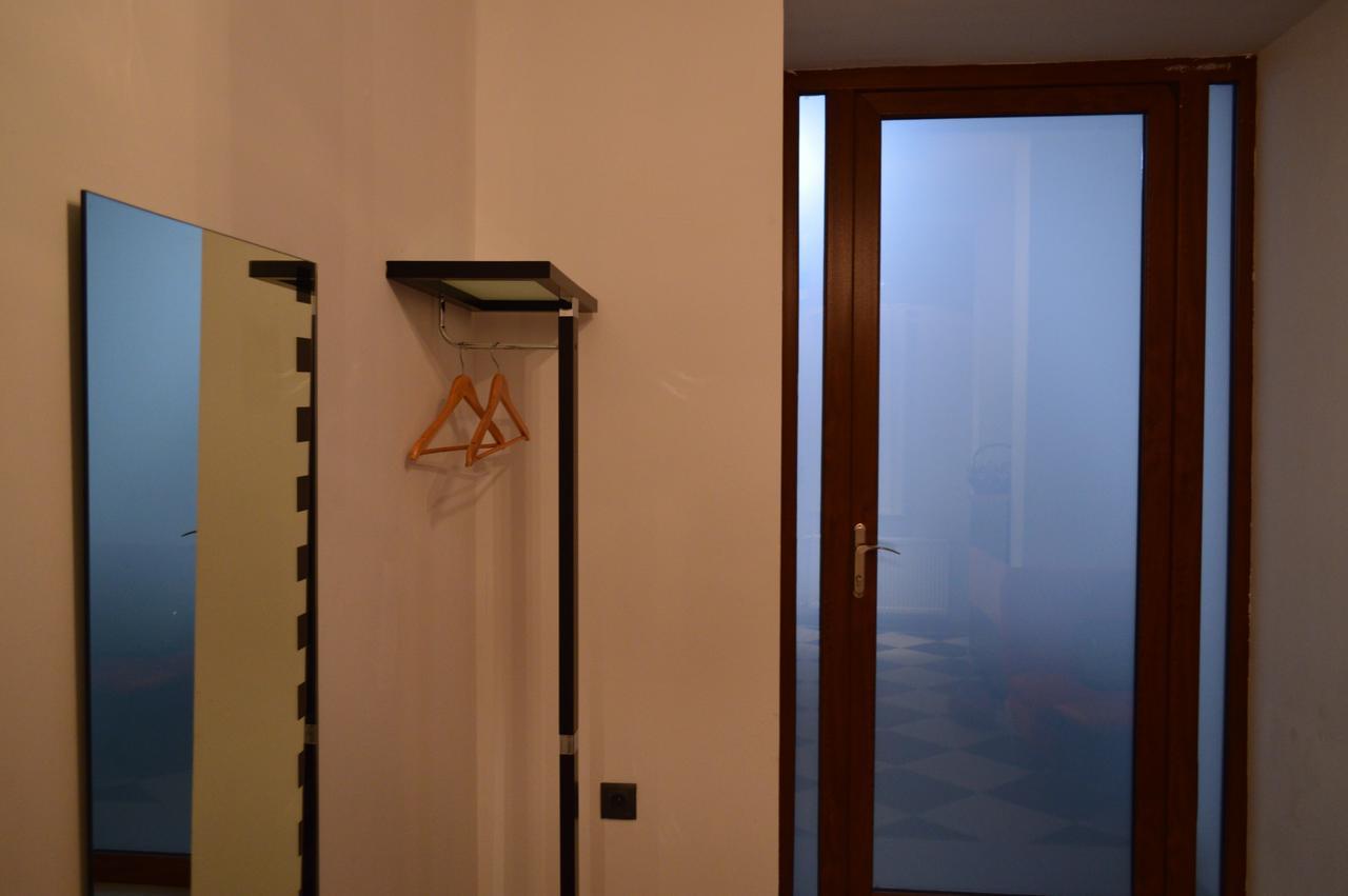 Deluxe Apartment ティビリシ エクステリア 写真