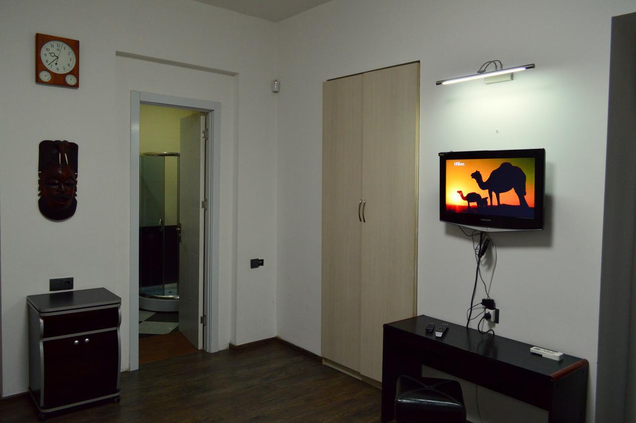Deluxe Apartment ティビリシ エクステリア 写真