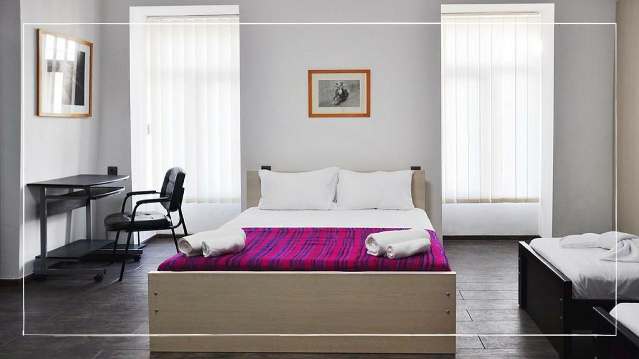 Deluxe Apartment ティビリシ エクステリア 写真